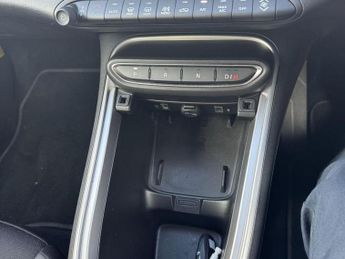 Alfa Romeo Junior 54kWh Elettrica Speciale Auto 5dr