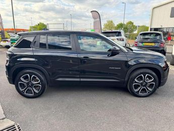 Jeep Avenger 54kWh e-Summit Auto 5dr