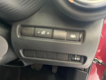 Nissan JUKE 1.6 Hybrid N-Connecta 5dr Auto