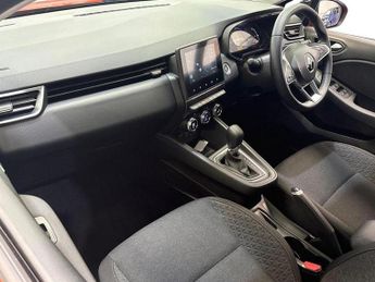 Renault CLIO 1.6 E-TECH full hybrid 145 Evolution 5dr Auto
