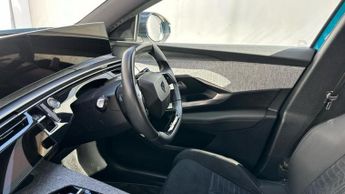 Peugeot E-3008 73kWh GT SUV 5dr Electric Auto (210 ps)
