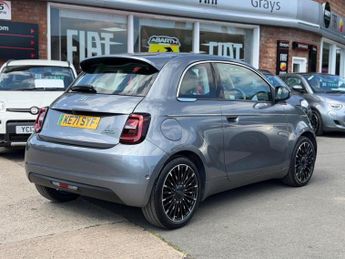 Fiat 500e 42kWh La Prima Hatchback 3dr Electric Auto (118 ps)