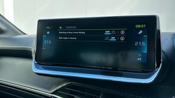 Peugeot E-208 50kWh GT Hatchback 5dr Electric Auto (136 ps)