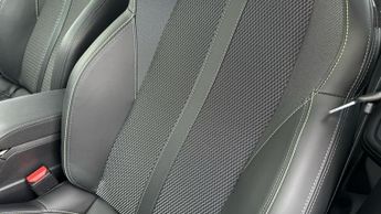 Peugeot E-2008 50kWh GT SUV 5dr Electric Auto (7kW Charger) (136 ps)