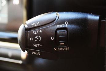 Citroen C3 1.2 PureTech Shine Plus Hatchback 5dr Petrol EAT6 Euro 6 (s/s) (