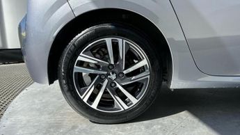 Peugeot 208 1.2 PureTech Allure Premium + Hatchback 5dr Petrol EAT Euro 6 (s