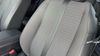 Peugeot 208 1.2 PureTech Allure Premium + Hatchback 5dr Petrol EAT Euro 6 (s
