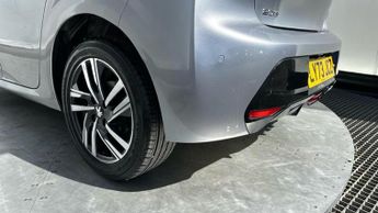 Peugeot 208 1.2 PureTech Allure Premium + Hatchback 5dr Petrol EAT Euro 6 (s