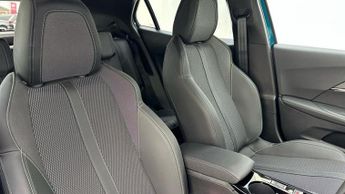 Peugeot E-2008 54kWh GT SUV 5dr Electric Auto (7kW Charger) (156 ps)