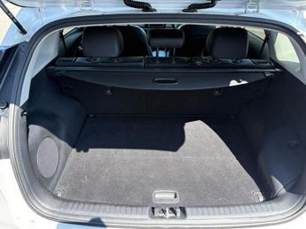 Kia Niro 1.6 GDi 3