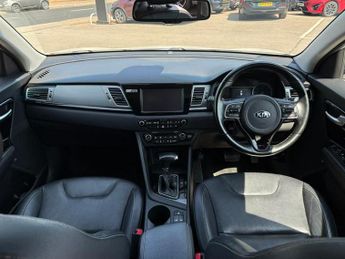Kia Niro 1.6 GDi 3
