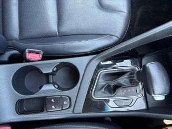 Kia Niro 1.6 GDi 3