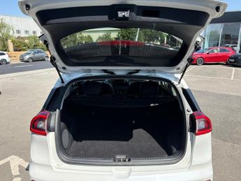 Kia Niro 1.6 GDi 3
