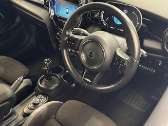 MINI HATCHBACK 1.5 Cooper Sport 3dr Auto