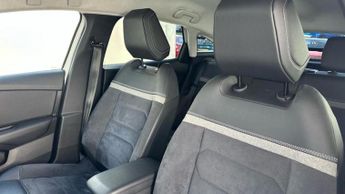 Citroen C4 1.2 PureTech MAX Hatchback 5dr Petrol EAT8 Euro 6 (s/s) (130 ps)
