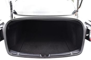 TESLA Model 3 (Dual Motor) Long Range Saloon 4dr Electric Auto 4WDE (346 ps)