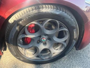 Alfa Romeo Giulia 2.0T Super Auto Euro 6 (s/s) 4dr