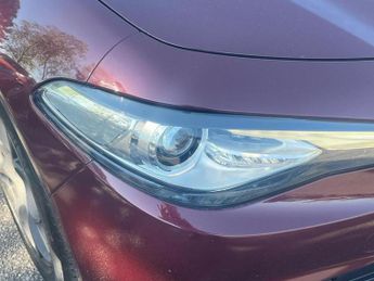 Alfa Romeo Giulia 2.0T Super Auto Euro 6 (s/s) 4dr