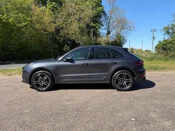 Porsche Macan 2.0T PDK 4WD Euro 6 (s/s) 5dr