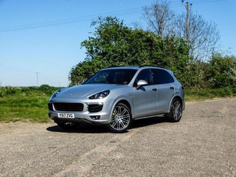 Porsche Cayenne 3.0 V6 E-Hybrid S Platinum Edition TiptronicS 4WD Euro 6 (s/s) 5
