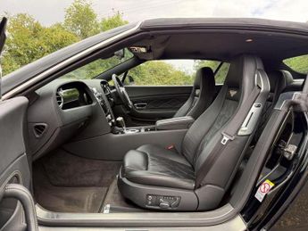 Bentley Continental 6.0 W12 GTC Speed Auto 4WD Euro 4 2dr