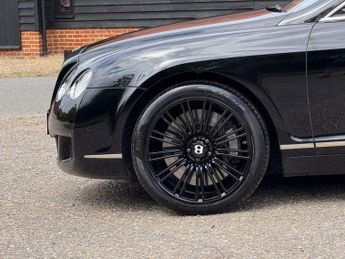 Bentley Continental 6.0 W12 GTC Speed Auto 4WD Euro 4 2dr