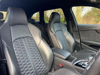 Audi RS4 Avant 2.9 TFSI V6 Carbon Black Tiptronic quattro Euro 6 (s/s) 5dr
