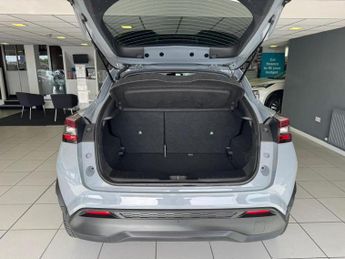 Nissan Juke 1.6 N-Connecta SUV 5dr Petrol Hybrid Auto