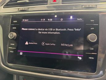 Volkswagen Tiguan 1.5 TSI R-Line SUV 5dr Petrol DSG