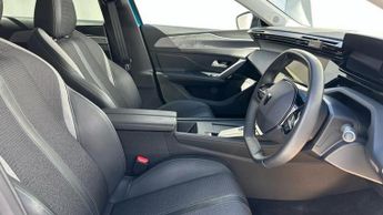 Peugeot E-308 54kWh Allure Hatchback 5dr Electric Auto (156 ps)