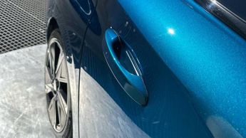 Peugeot E-308 54kWh Allure Hatchback 5dr Electric Auto (156 ps)