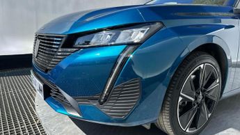 Peugeot E-308 54kWh Allure Hatchback 5dr Electric Auto (156 ps)