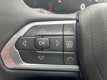 Jeep Compass 1.5 T4 e-Hybrid MHEV Summit SUV 5dr Petrol Hybrid DCT FWD Euro 6