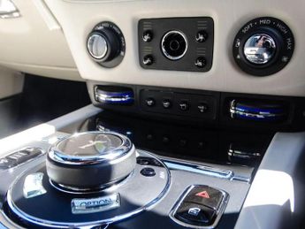 Rolls-Royce Wraith 6.6 V12 Auto Euro 6 2dr