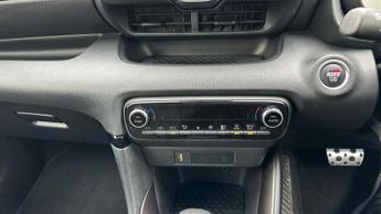 Toyota Yaris 1.5 VVT-h GR SPORT Hatchback 5dr Petrol Hybrid E-CVT Euro 6 (s/s