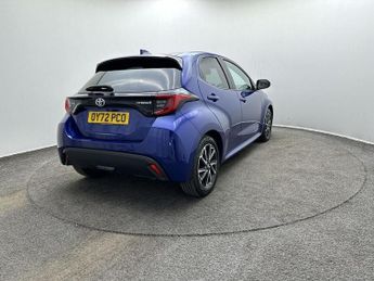 Toyota YARIS 1.5 Hybrid Design 5dr CVT