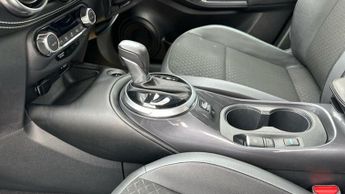 Nissan Juke 1.6 N-Connecta SUV 5dr Petrol Hybrid Auto Euro 6 (143 ps)