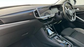 Vauxhall Grandland 1.6 13.2kWh GS Line SUV 5dr Petrol Plug-in Hybrid Auto Euro 6 (s