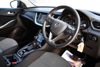 Vauxhall Grandland X 1.2 Turbo SE Premium SUV 5dr Petrol Auto Euro 6 (s/s) (130 ps)