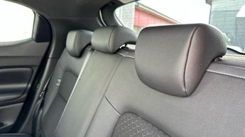 Nissan Juke 1.0 DIG-T N-Connecta SUV 5dr Petrol DCT Auto Euro 6 (s/s) (114 p