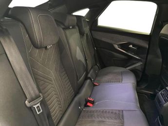 Peugeot 3008 1.2 Hybrid 136 GT 5dr e-DSC6