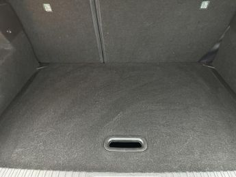 Renault CAPTUR 1.6 E-Tech full hybrid 145 techno 5dr Auto