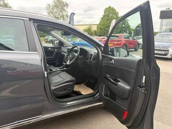 Kia Sportage 1.6 CRDi 4