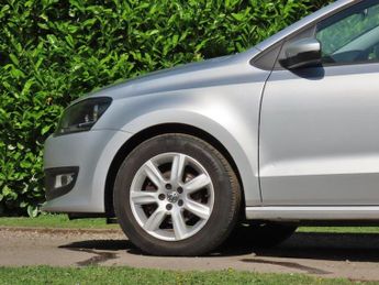 Volkswagen Polo 1.4 SE Hatchback 5dr Petrol DSG Euro 5 (85 ps)