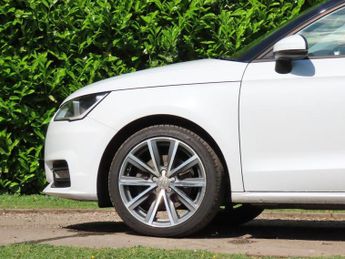 Audi A1 1.4 TFSI Sport Sportback 5dr Petrol S Tronic Euro 6 (s/s) (125 p