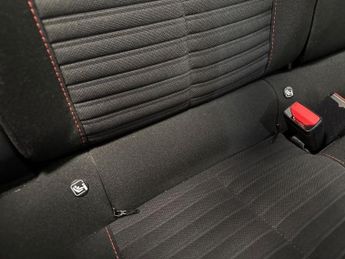 Peugeot 208 1.2 PureTech 100 Active Premium + 5dr EAT8