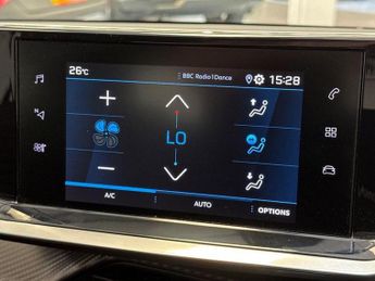 Peugeot 208 1.2 PureTech 100 Active Premium + 5dr EAT8