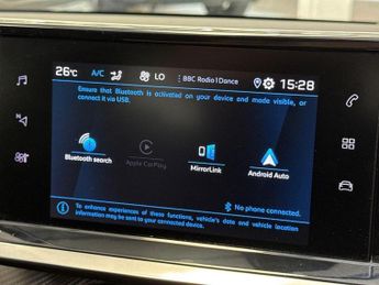 Peugeot 208 1.2 PureTech 100 Active Premium + 5dr EAT8