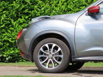 Nissan Juke 1.6 Tekna SUV 5dr Petrol XTRON Euro 6 (117 ps)