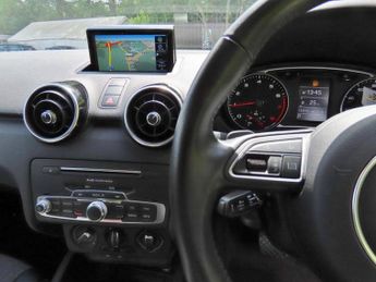 Audi A1 1.0 TFSI Sport Sportback 5dr Petrol S Tronic Euro 6 (s/s) (Nav) 